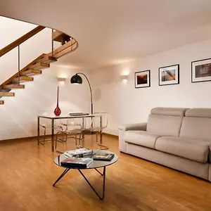 Navona 80 Loft , Rzym Włochy